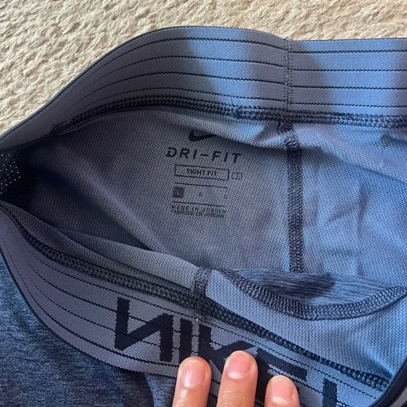 Nike Men’s Pro Leggings. Pair of two - Black and Blue. Large. Almost New. - Picture 8 of 8